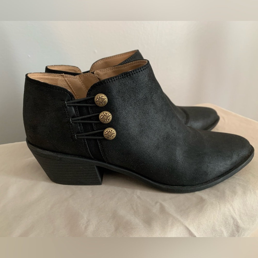 Women’s Pixie Black Traveler shoes size 8 1/2